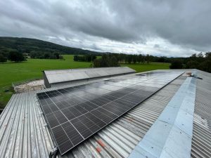 Fotovoltaicka-elektrarna-Zemedelska-farma-Podhradi_Hospodynka-CZ
