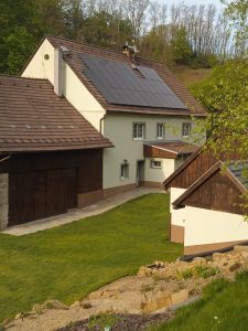 Fotovoltaická elektrárna Rodinný dům, Korce | 12,4 kWp + 14,2 kWh