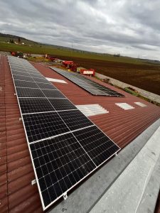 Fotovoltaicka-elektrarna_Statek-Kral_Doksany